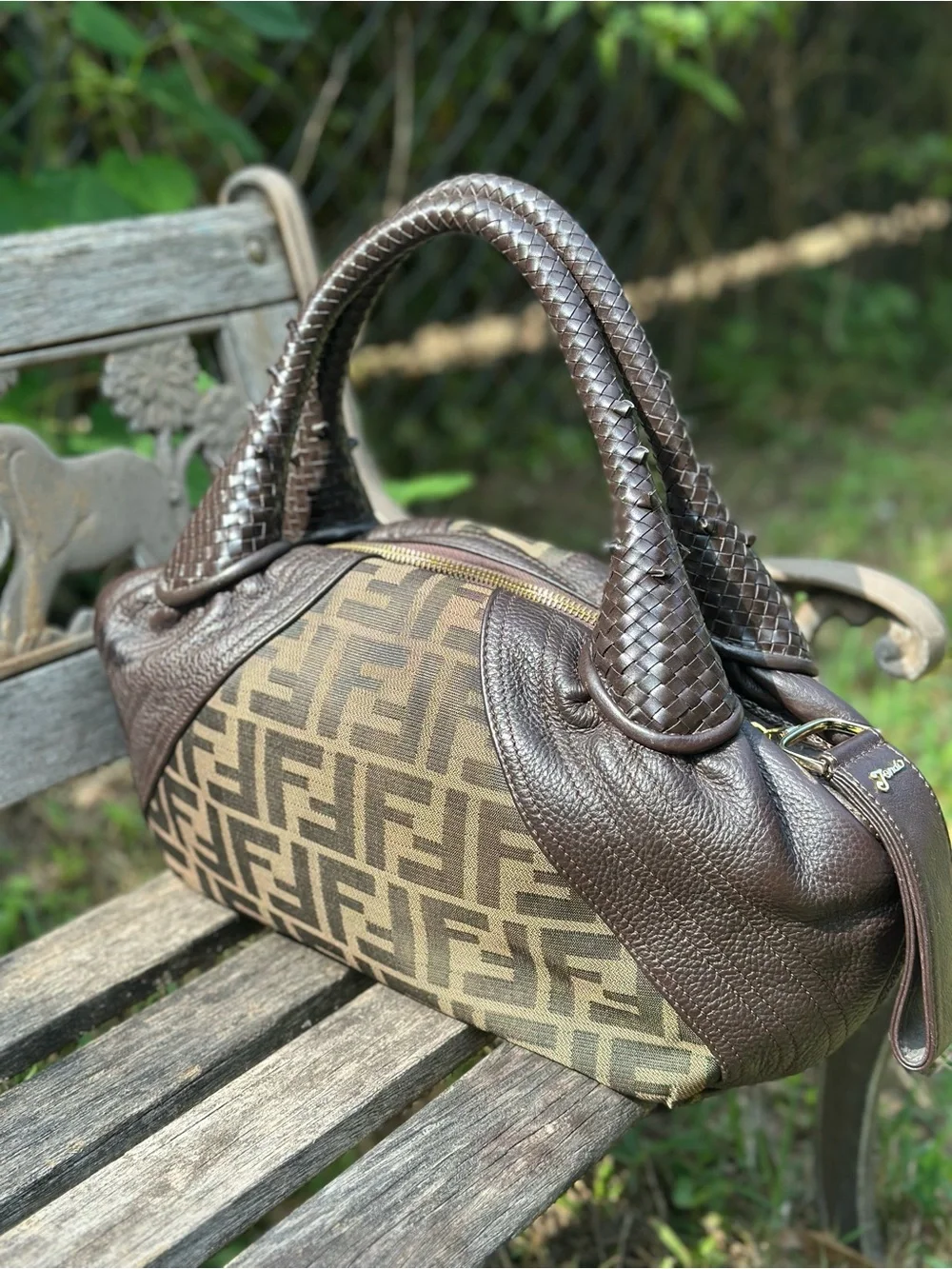 Fendi signature ff